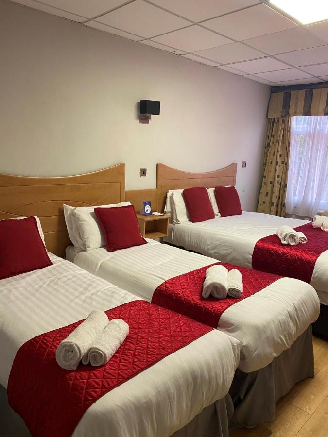 Whites Hotel Newcastle upon Tyne Bagian luar foto