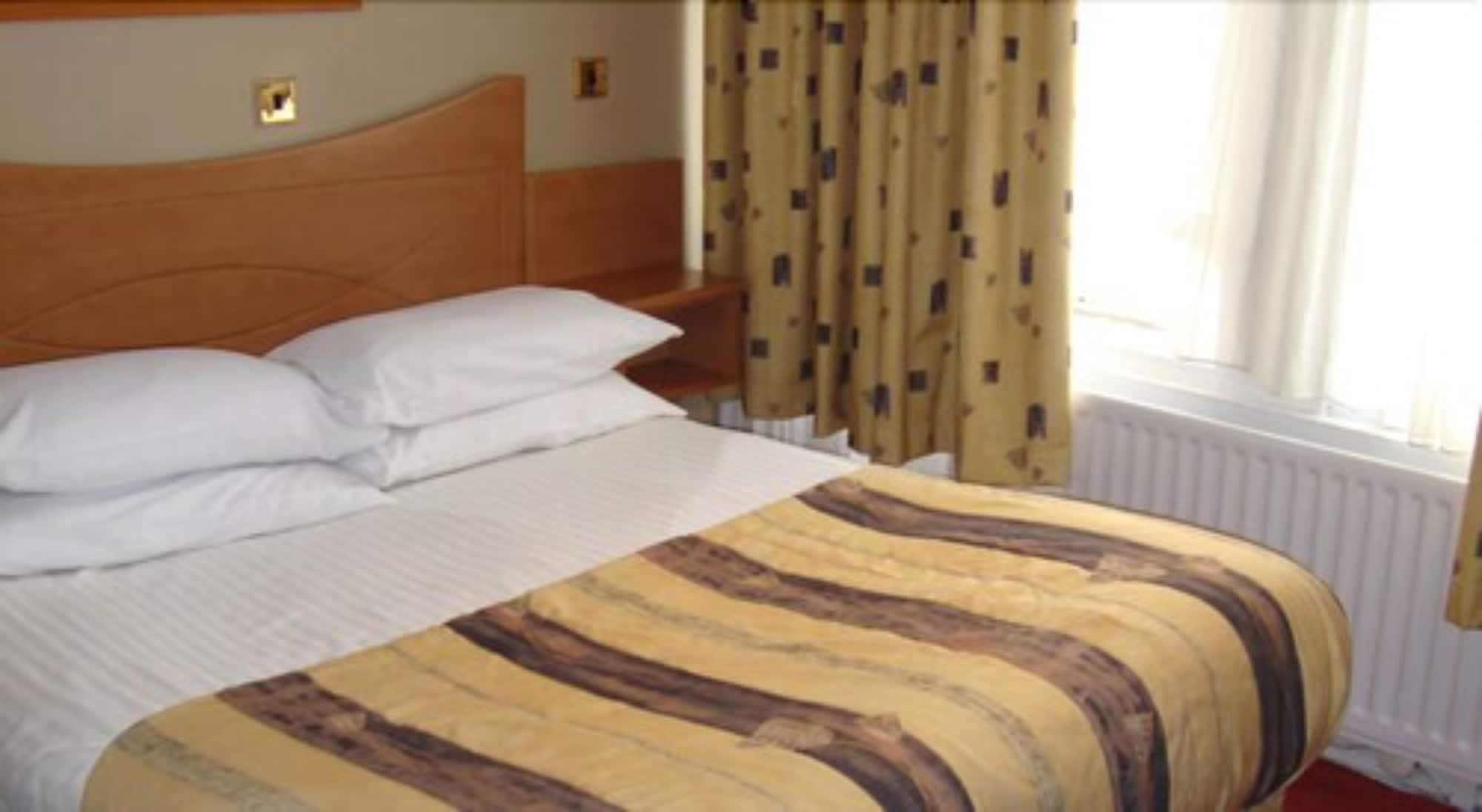 Whites Hotel Newcastle upon Tyne Bagian luar foto